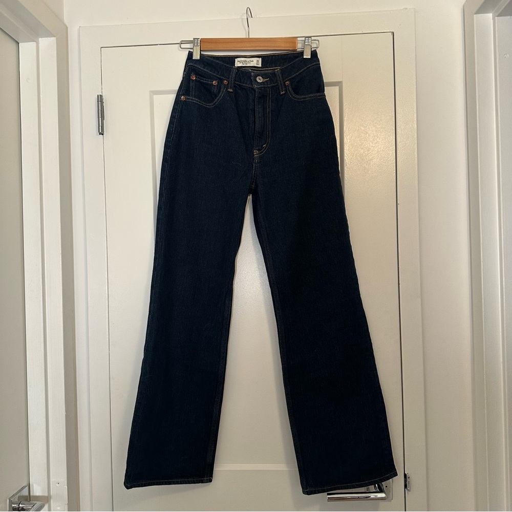 A&F 90s relaxed high rise curve love 24s